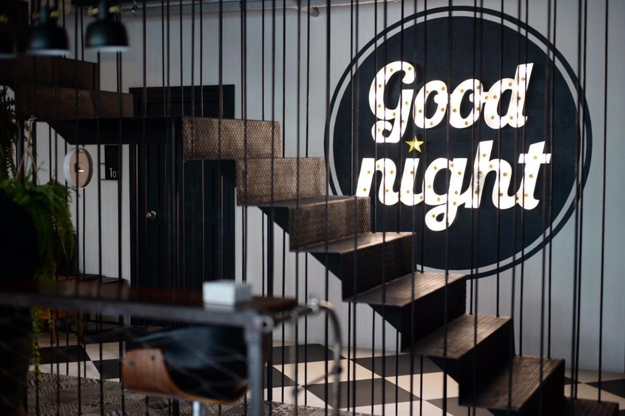 Hotel Goodnight Poshtel + Free Netflix Hat Yai Esterno foto